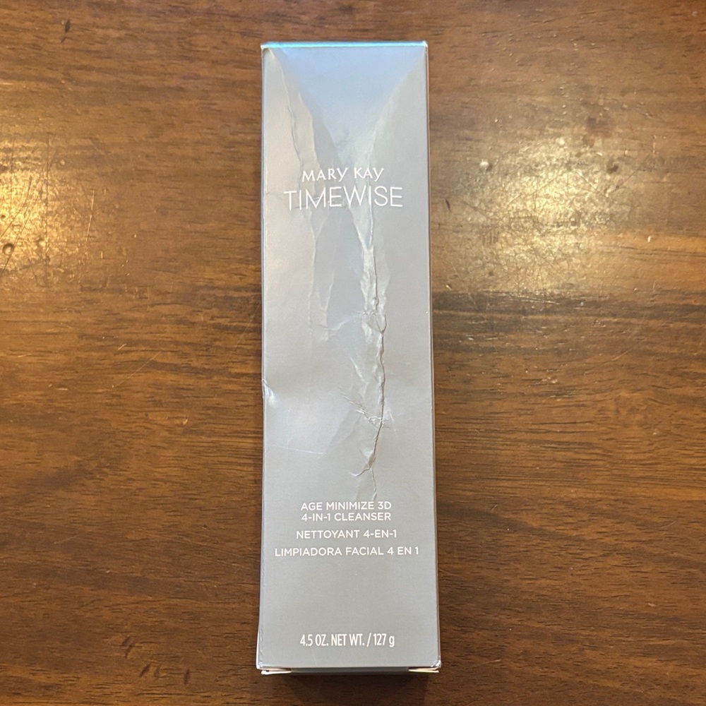 Mary Kay Timewise Age Minimize 3D 4 in 1 Cleanser